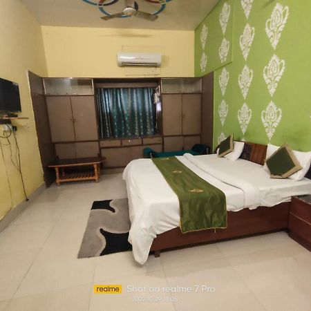 Gangotri Paying Guest House Waranasi Zewnętrze zdjęcie