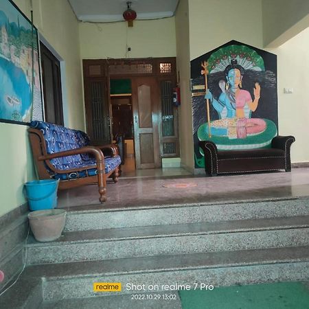 Gangotri Paying Guest House Waranasi Zewnętrze zdjęcie