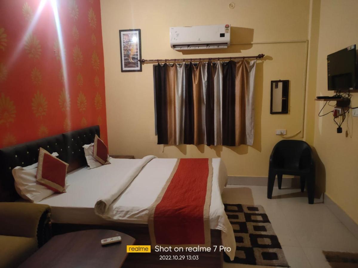 Gangotri Paying Guest House Waranasi Zewnętrze zdjęcie