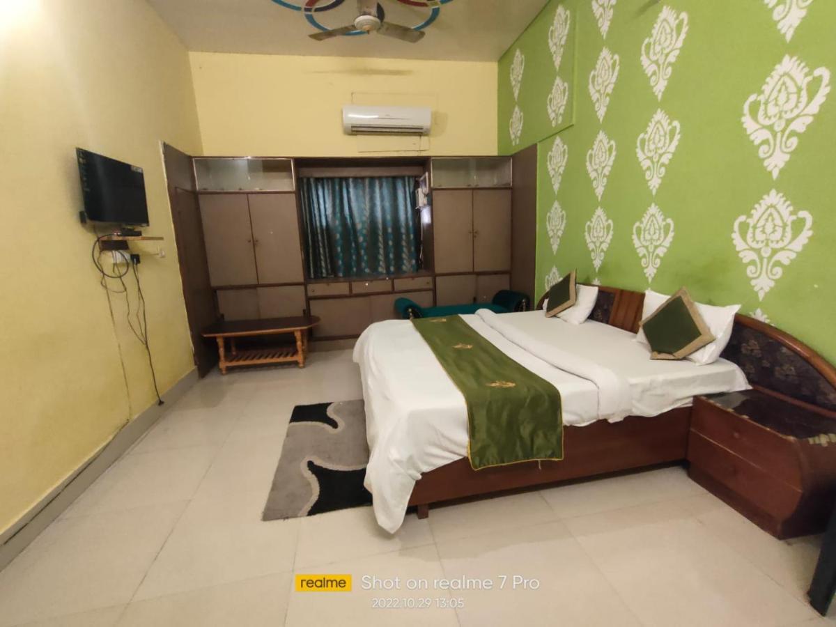 Gangotri Paying Guest House Waranasi Zewnętrze zdjęcie