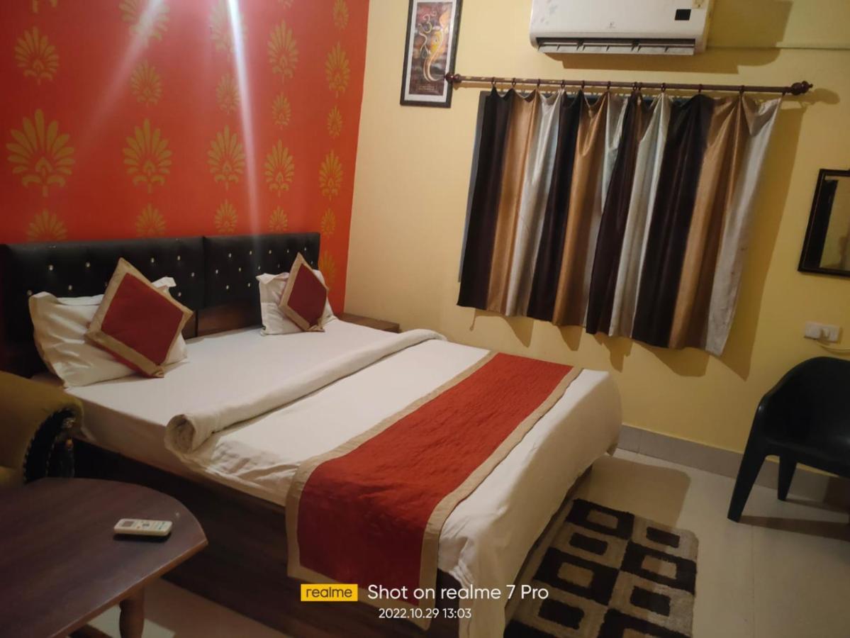 Gangotri Paying Guest House Waranasi Zewnętrze zdjęcie
