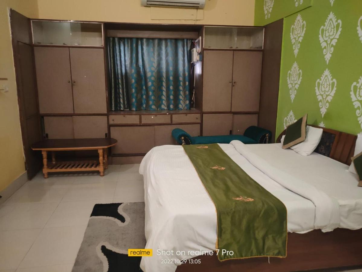 Gangotri Paying Guest House Waranasi Zewnętrze zdjęcie