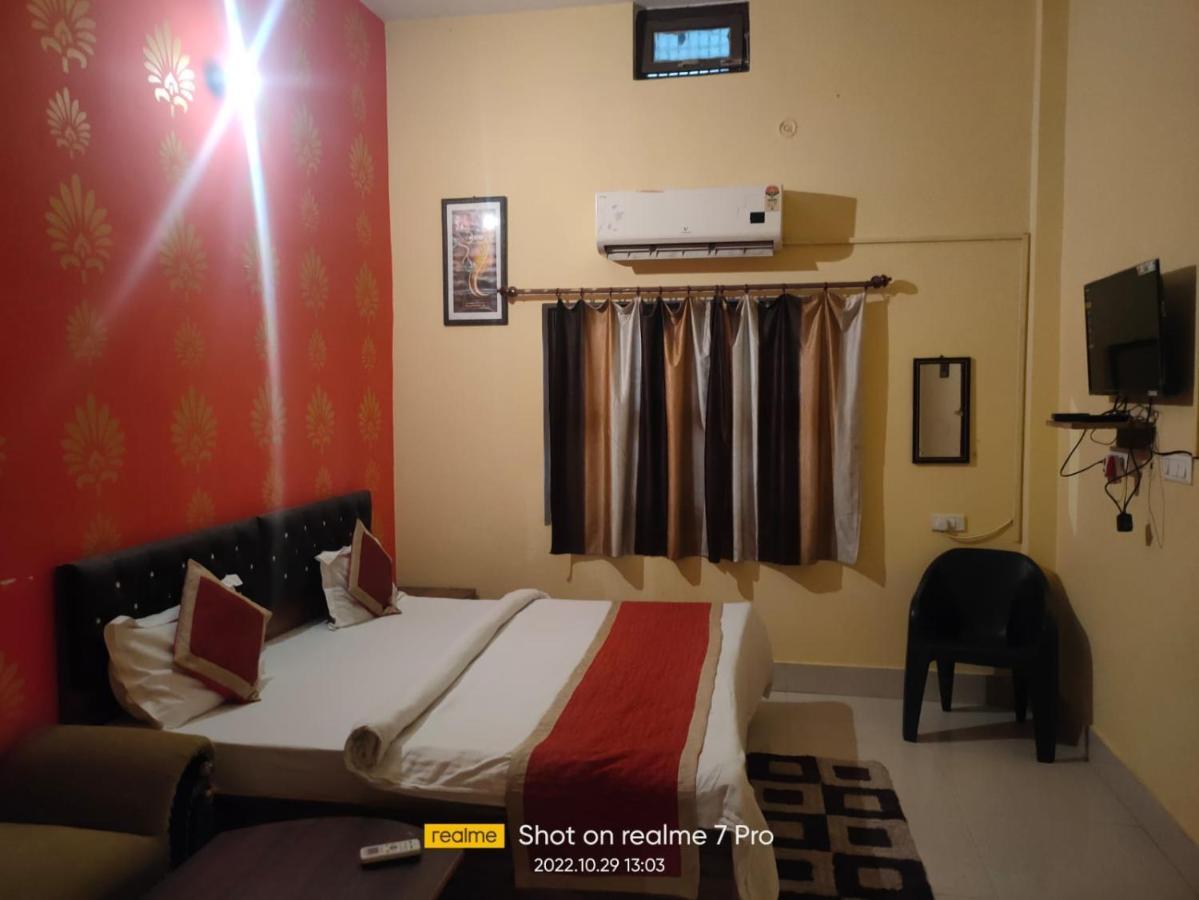 Gangotri Paying Guest House Waranasi Zewnętrze zdjęcie